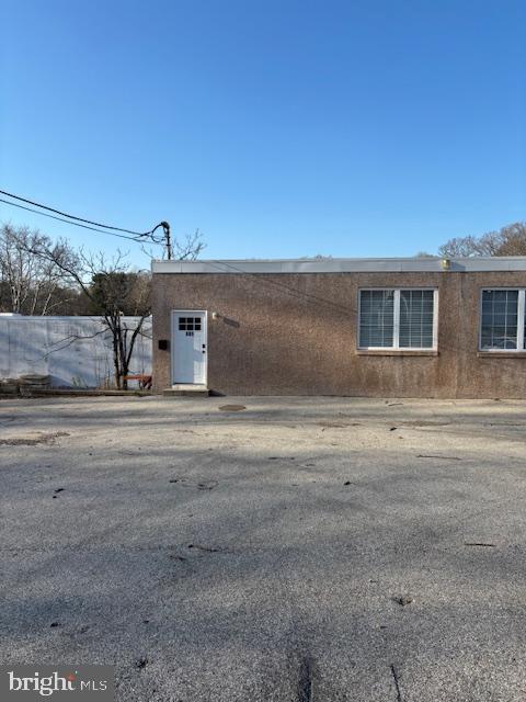 695 Painter St Property Photo 19