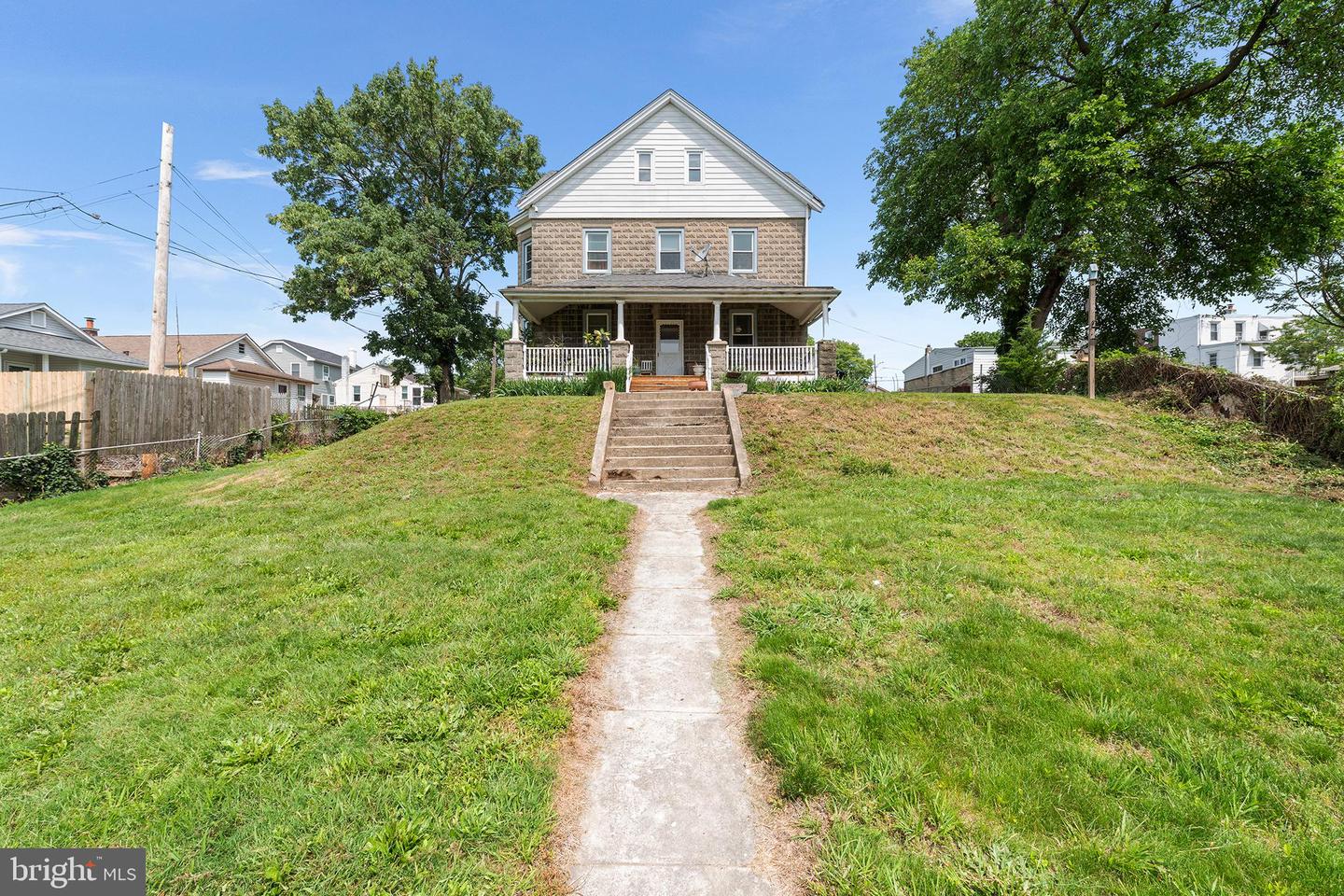 138 W Ridge Property Photo 1
