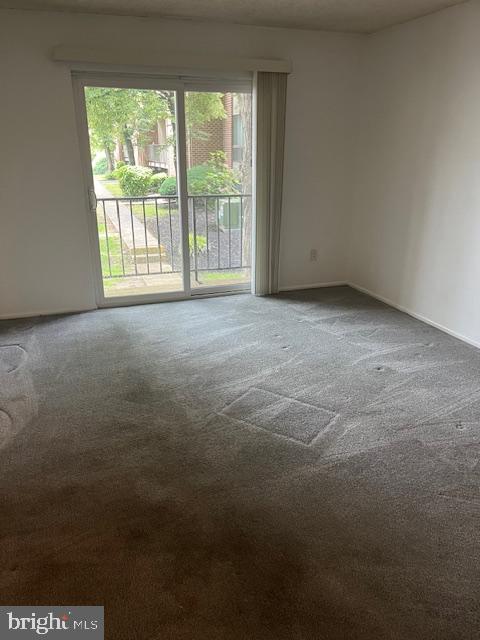 760a Putnam Blvd Property Photo 3