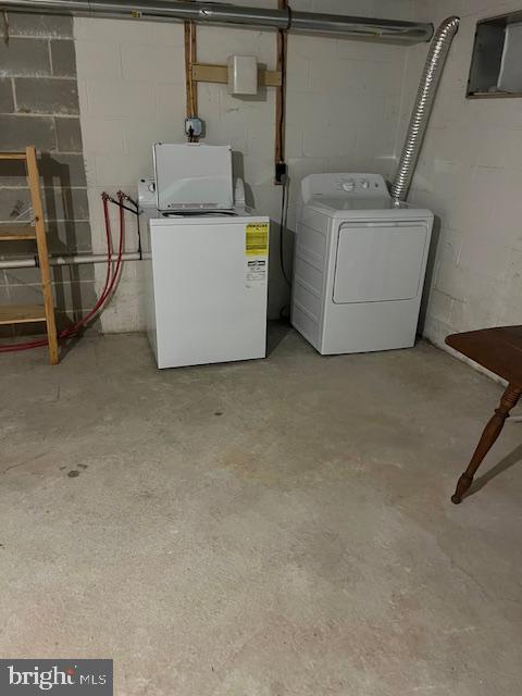 760a Putnam Blvd Property Photo 18