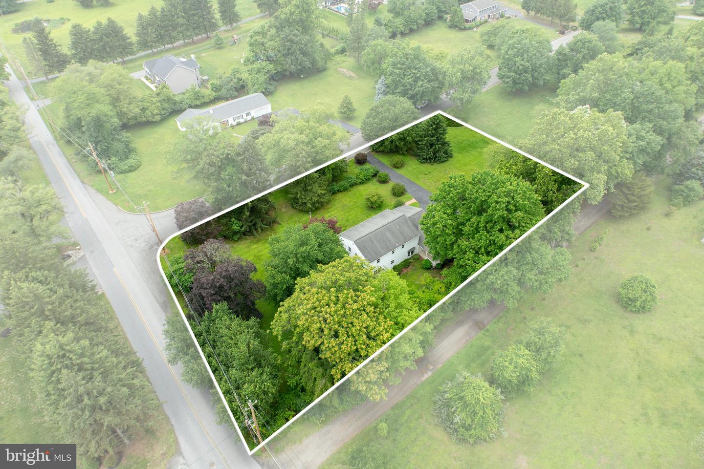 2 Federal Farm Dr #2 Property Photo 62