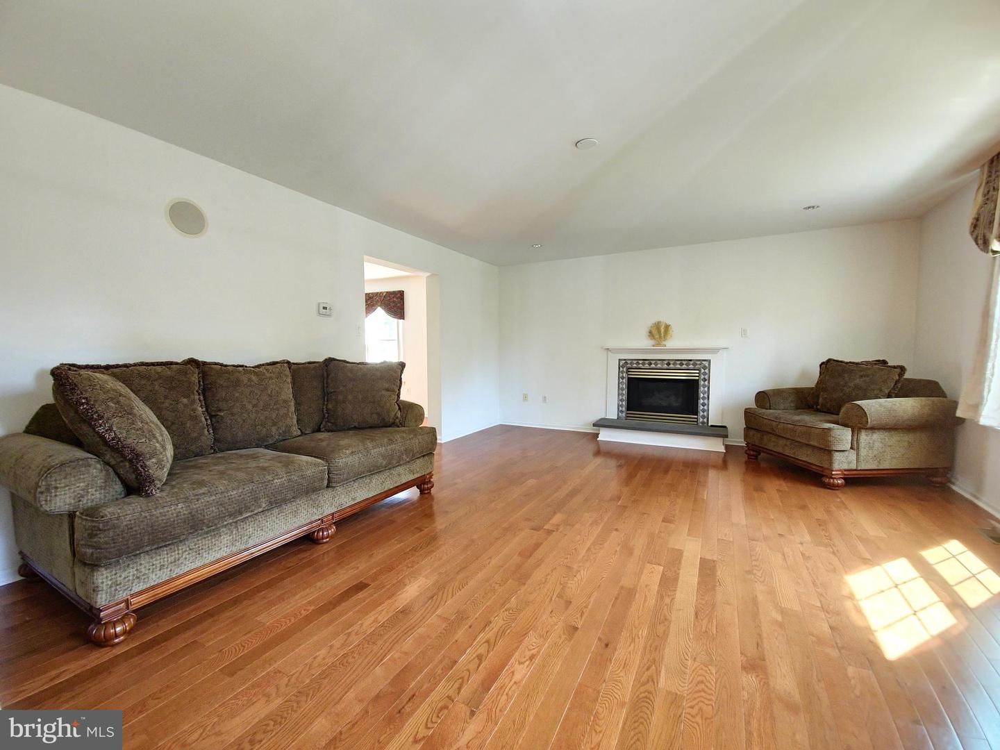 1119 Secane Rd Property Photo 3