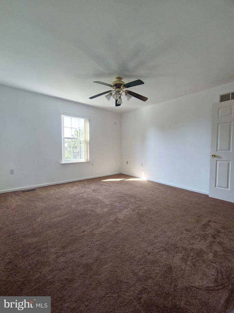 1119 Secane Rd Property Photo 9