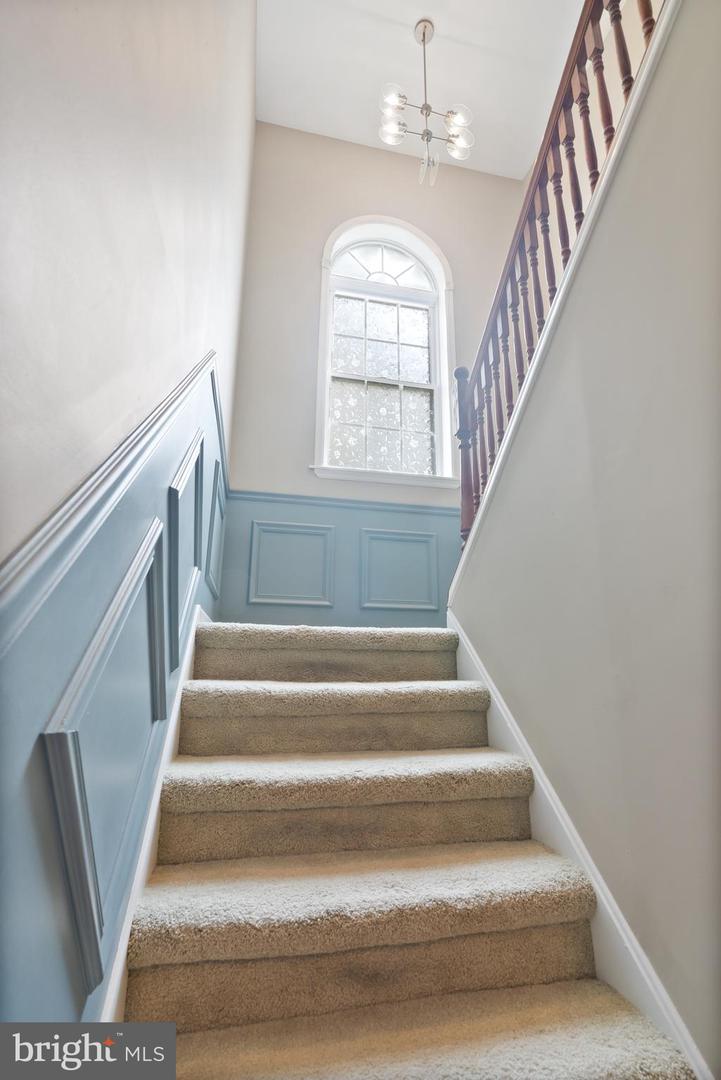 550 Delaware Ave Property Photo 16