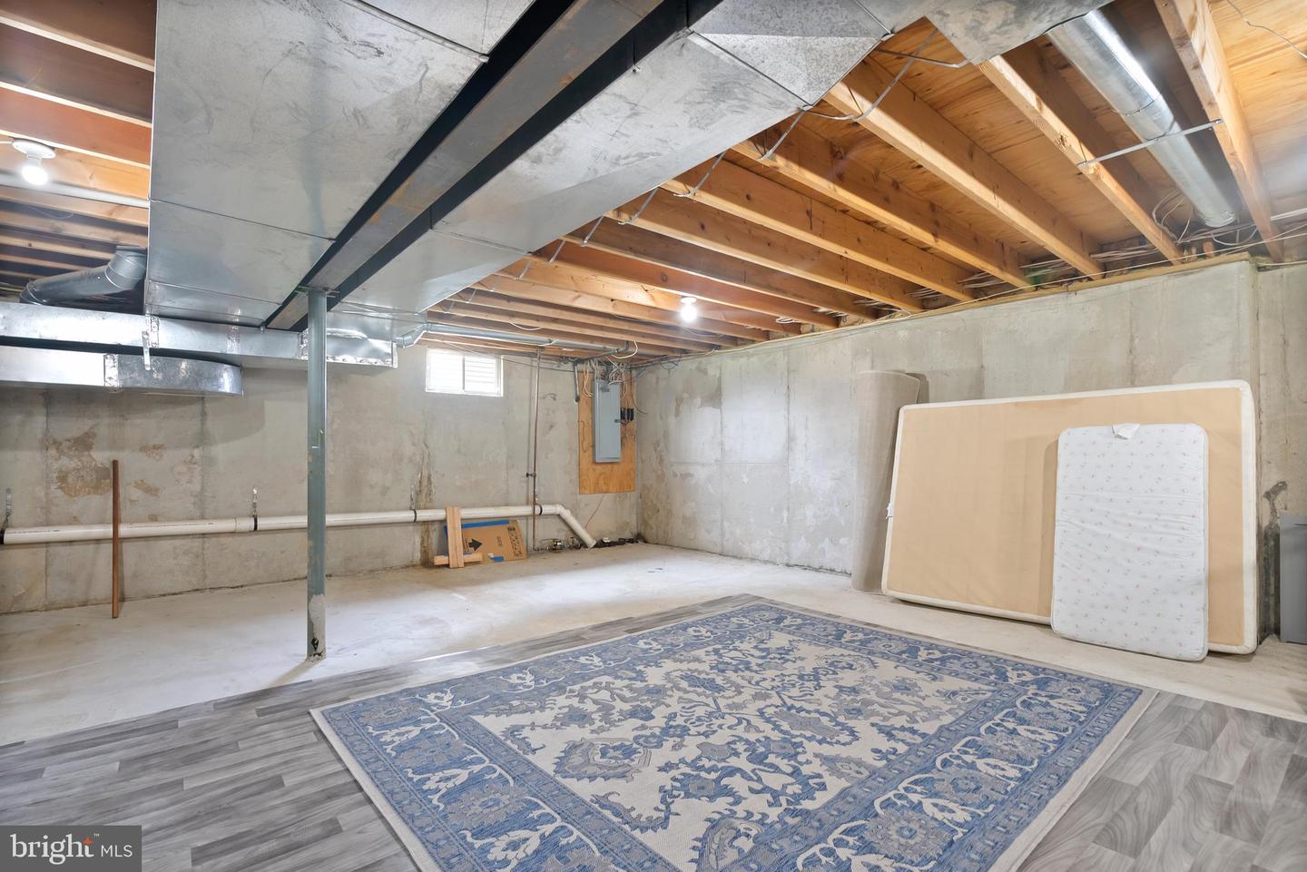 550 Delaware Ave Property Photo 25