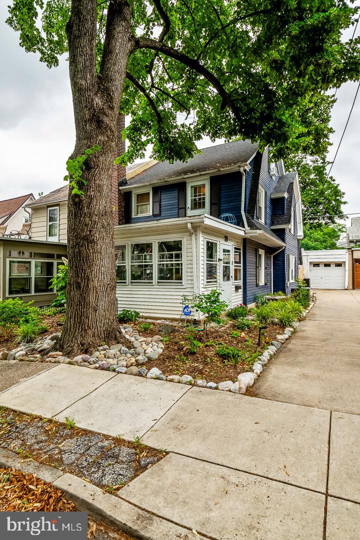 15 Willowbrook Ave Property Photo 1
