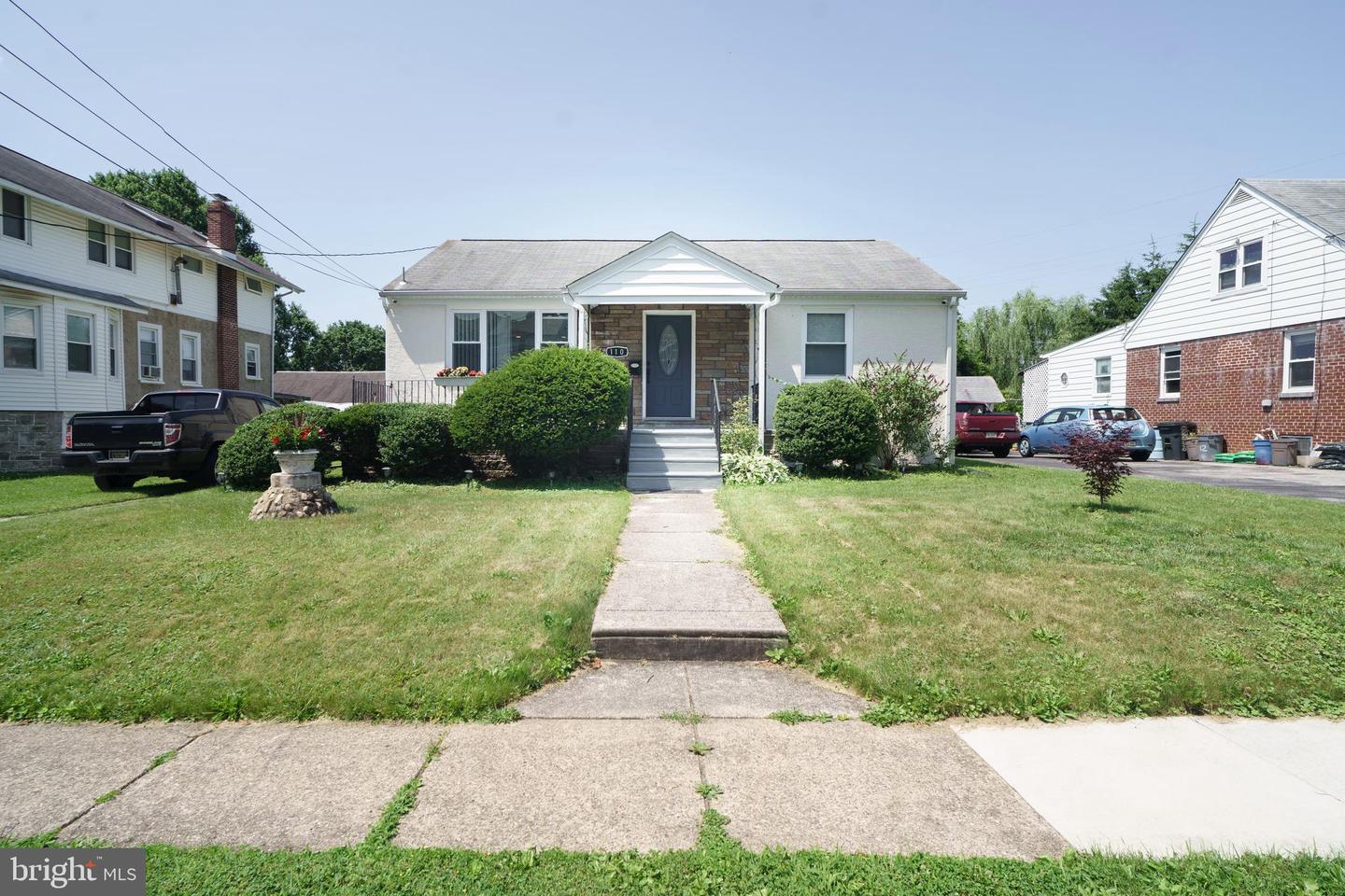 110 Mccormick Ave Property Photo 1