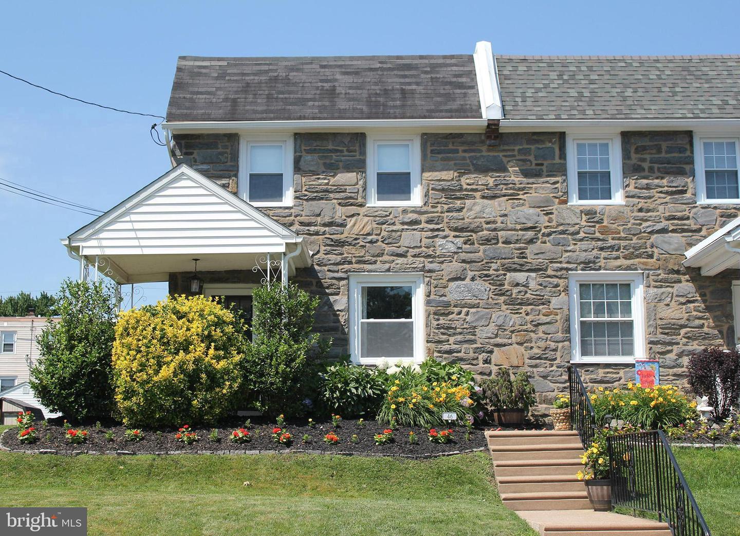 46 Woodbine Rd Property Photo 1