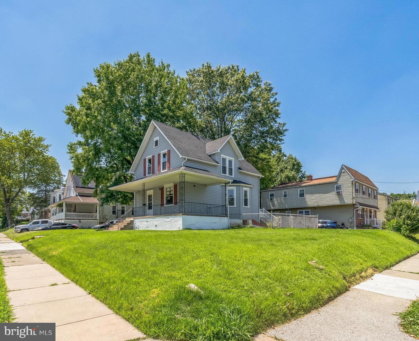 901 BARTRAM AVE