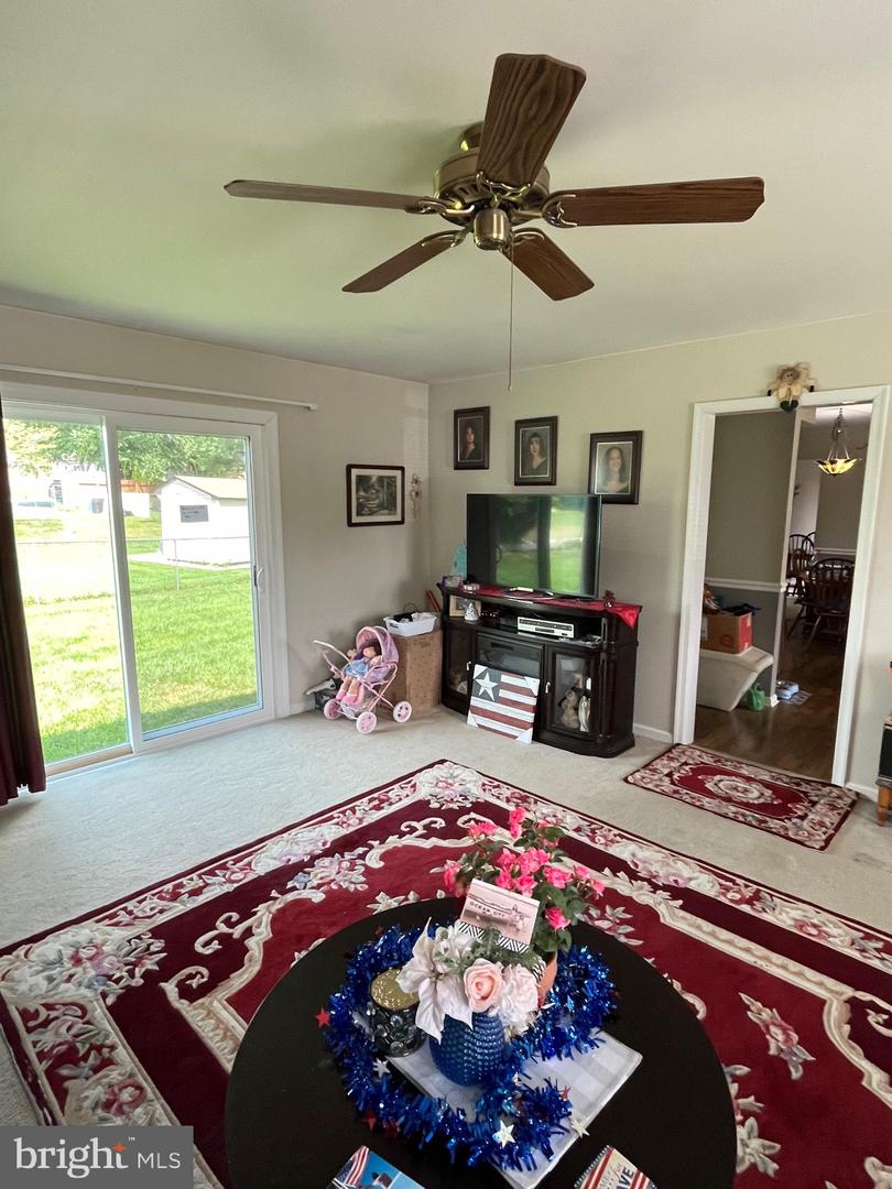 129 Ronald Rd Property Photo 36