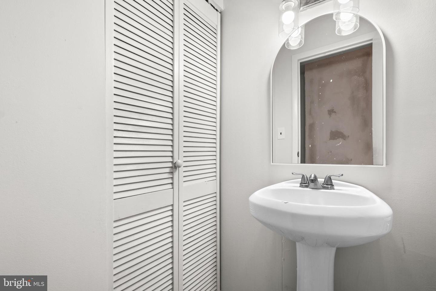 1429 Forrester Ave Property Photo 4