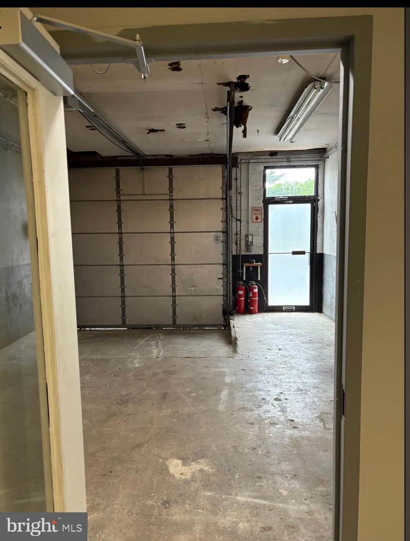 302-308 Baltimore Ave Property Photo 2