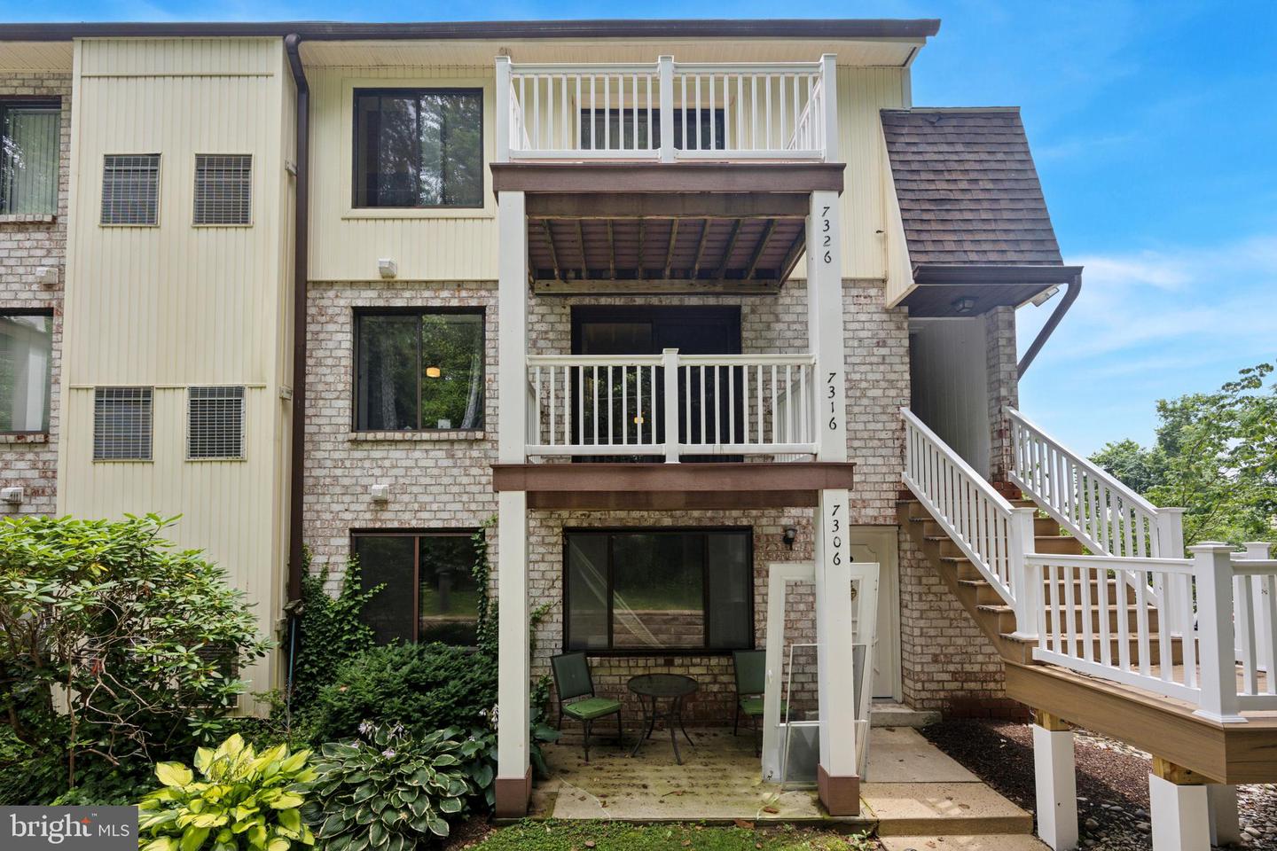 7316 Hilltop Dr #120 Property Photo 1