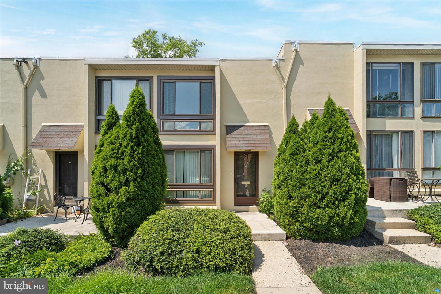 100 E Glenolden Ave #t-8 Property Photo