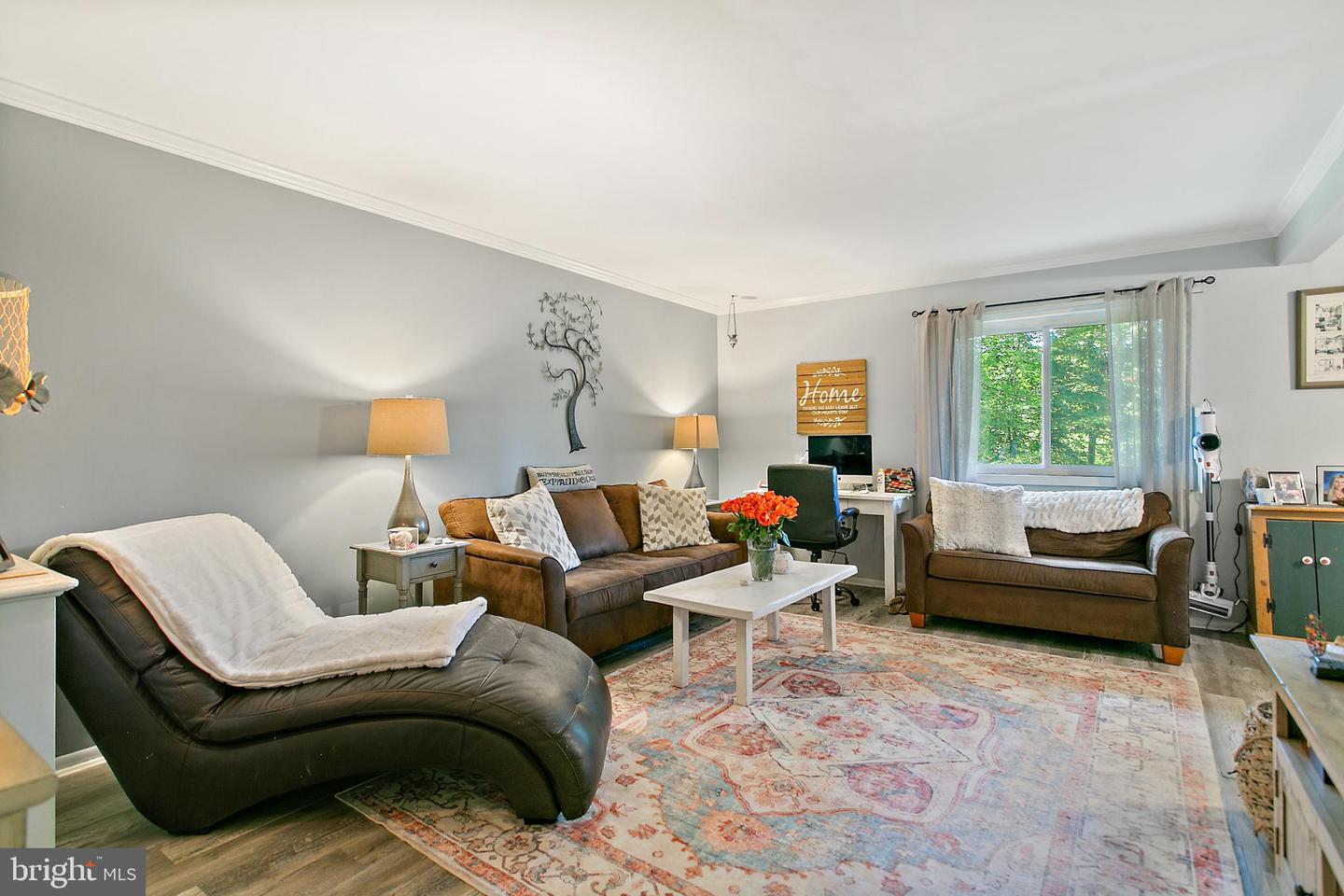 403 Painters Crossing #403 Property Photo 4