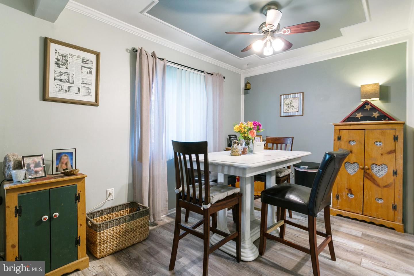 403 Painters Crossing #403 Property Photo 6