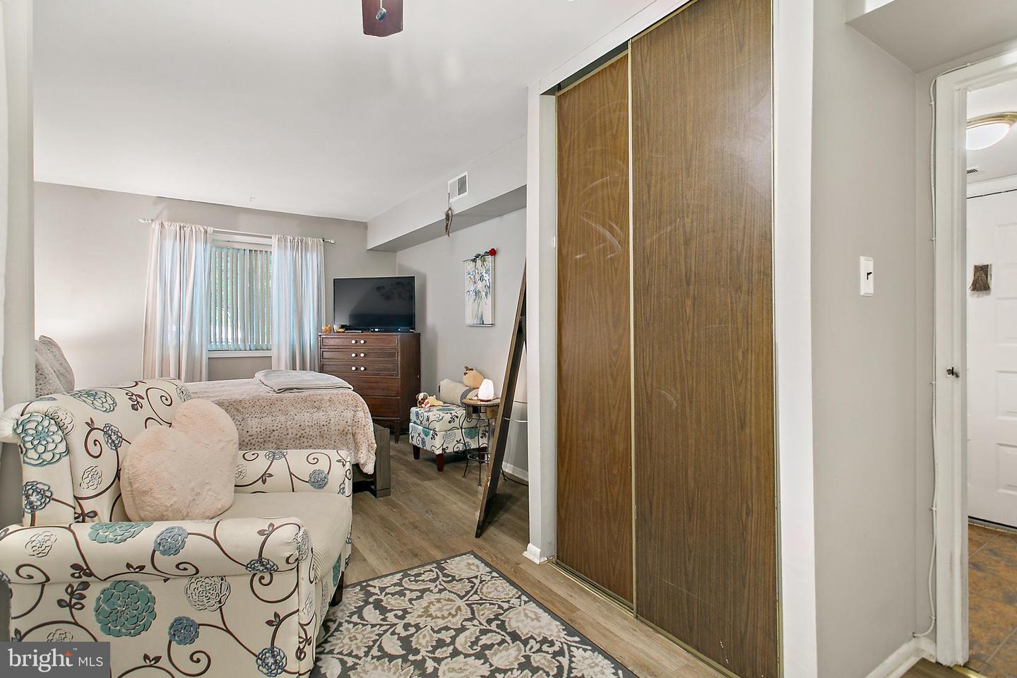 403 Painters Crossing #403 Property Photo 28