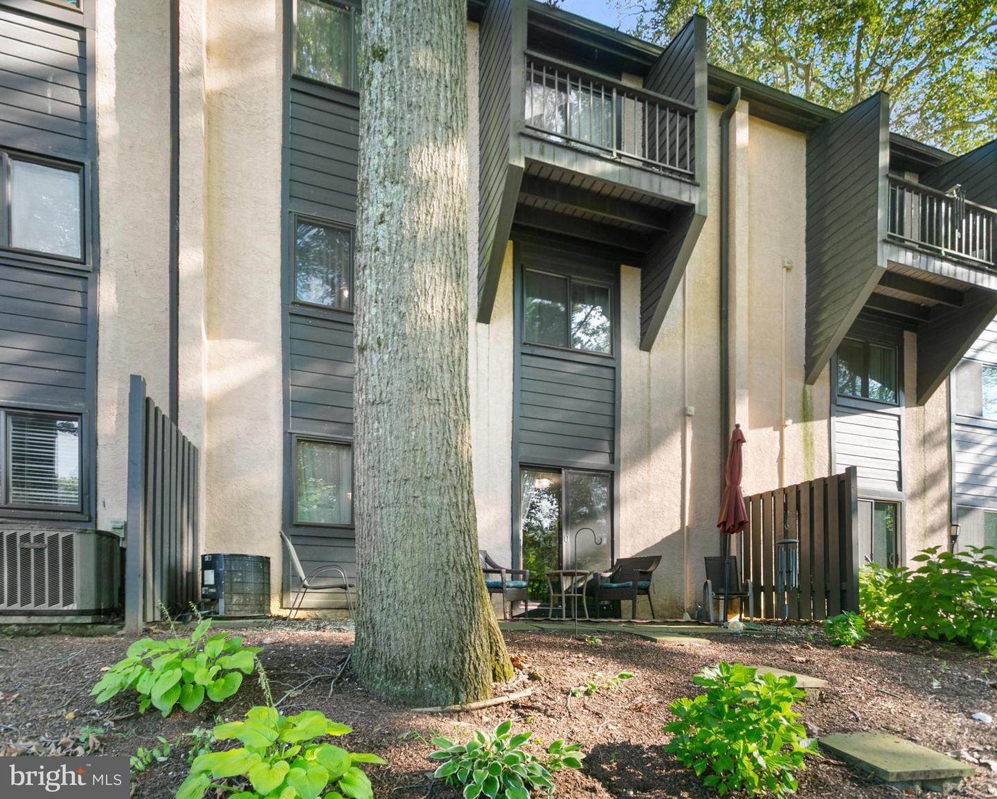 403 Painters Crossing #403 Property Photo 31