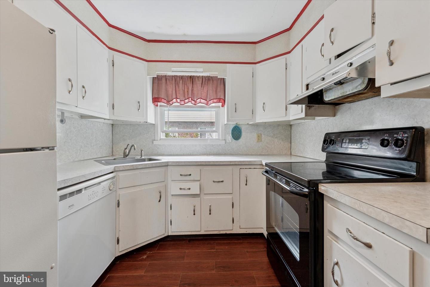 4 N Sycamore Ave Property Photo 10