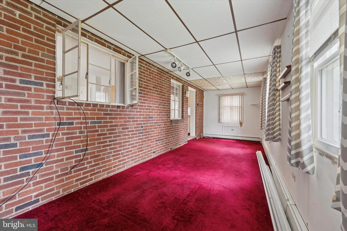 4 N Sycamore Ave Property Photo 13