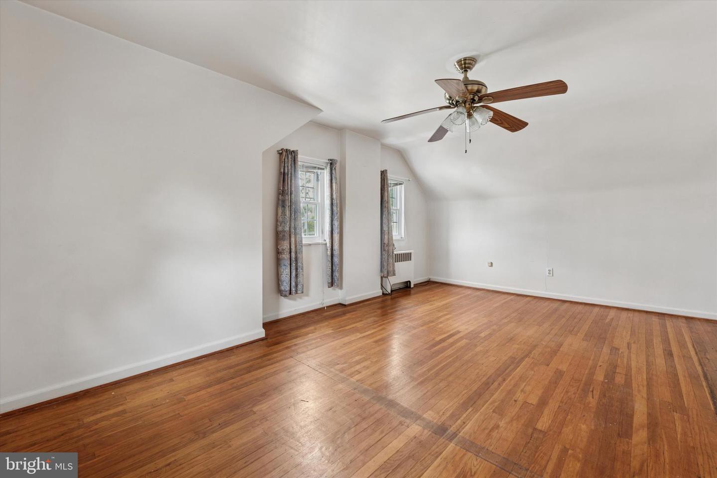 4 N Sycamore Ave Property Photo 22