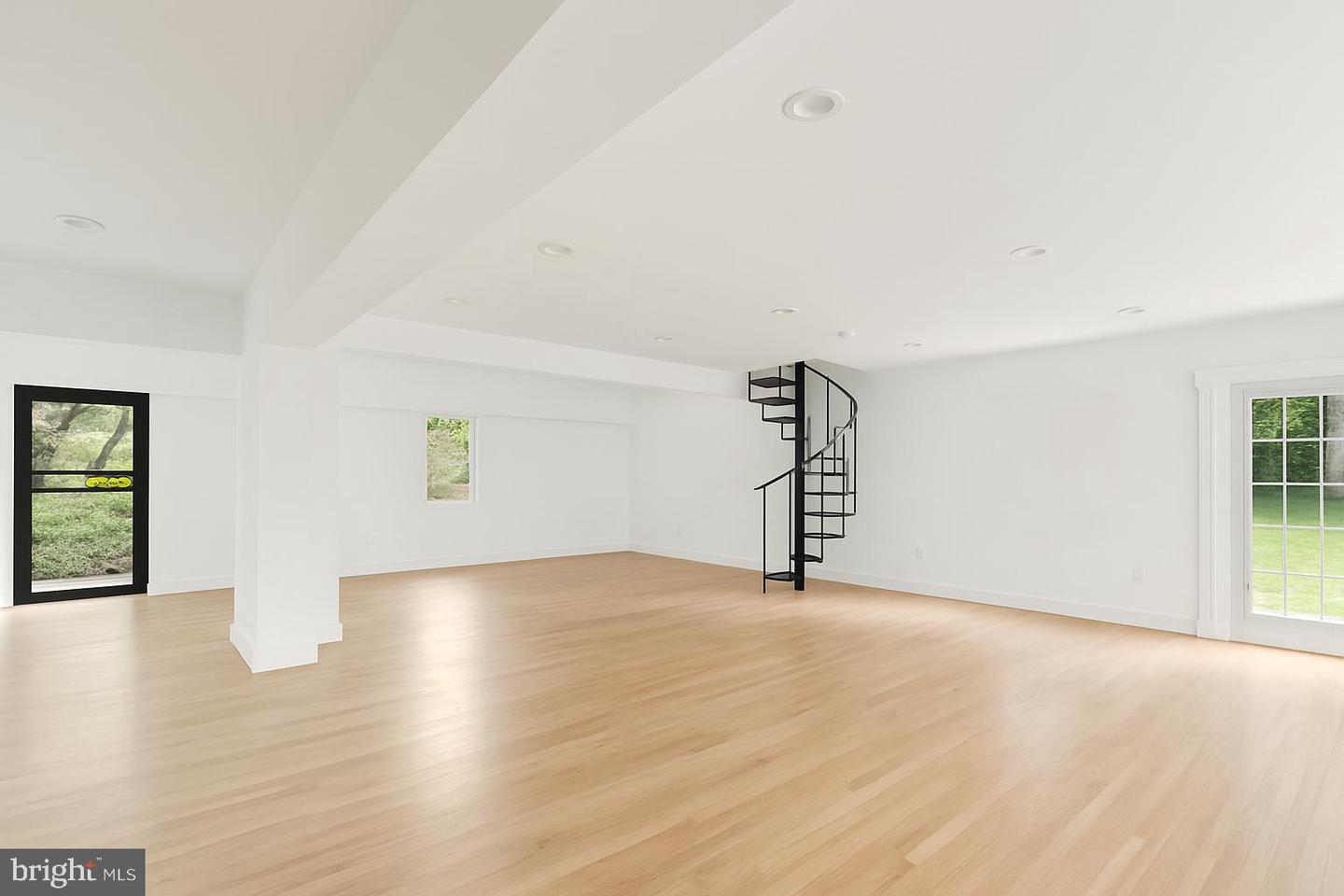 277 W Baltimore Pike Property Photo 17
