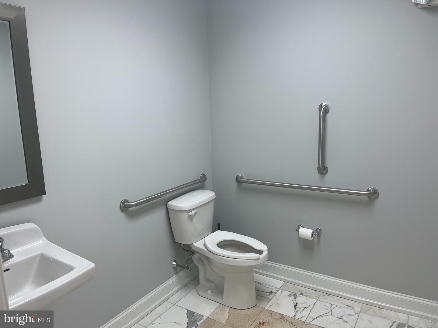 110 Gallagher Rd Property Photo 10