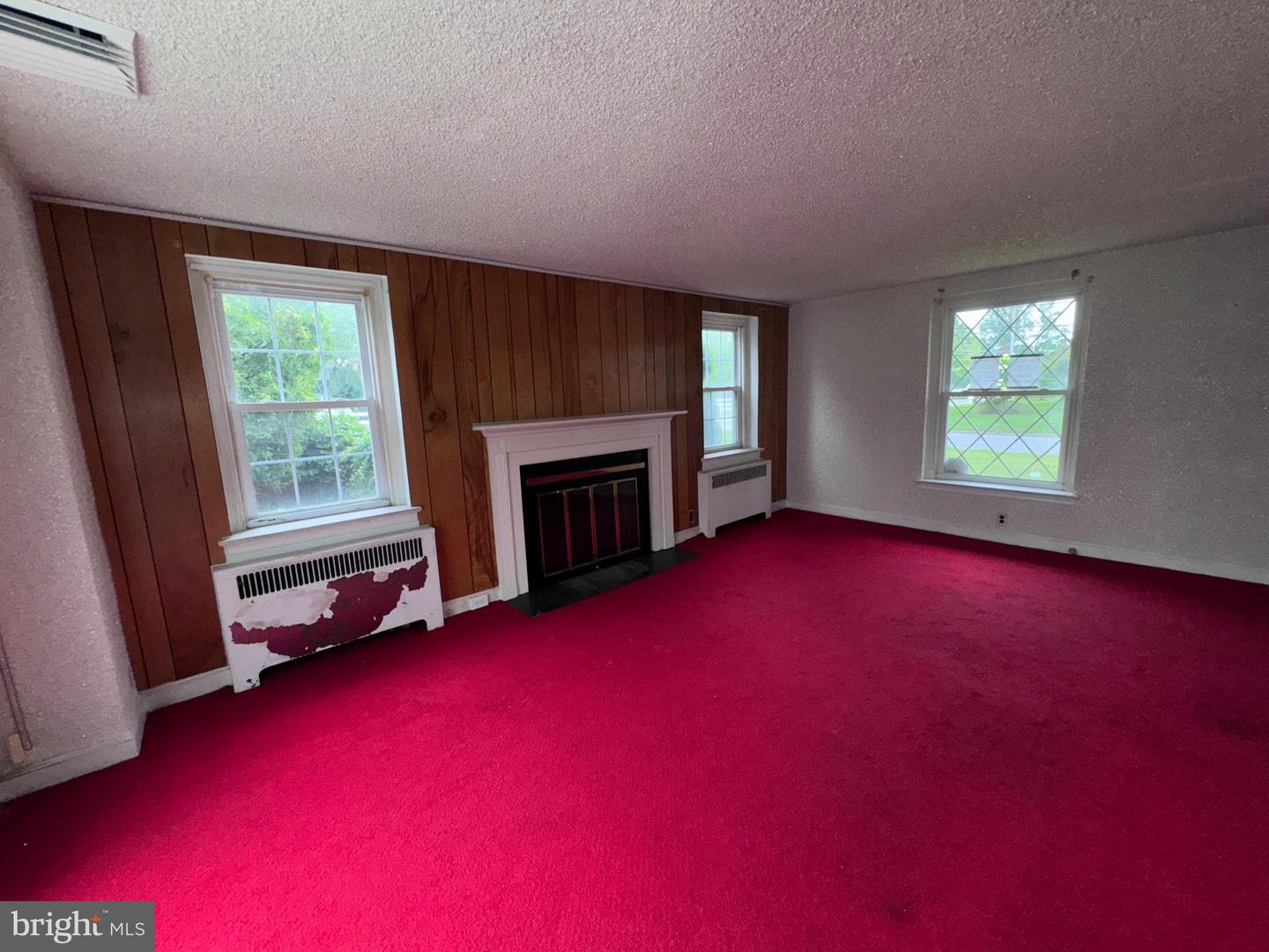 145 Landover Rd Property Photo 7