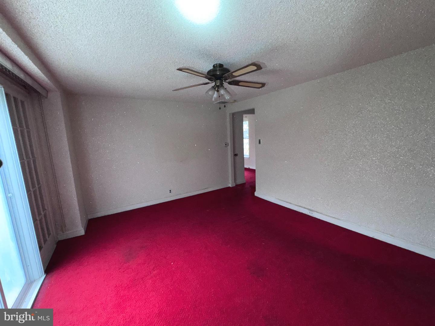 145 Landover Rd Property Photo 9