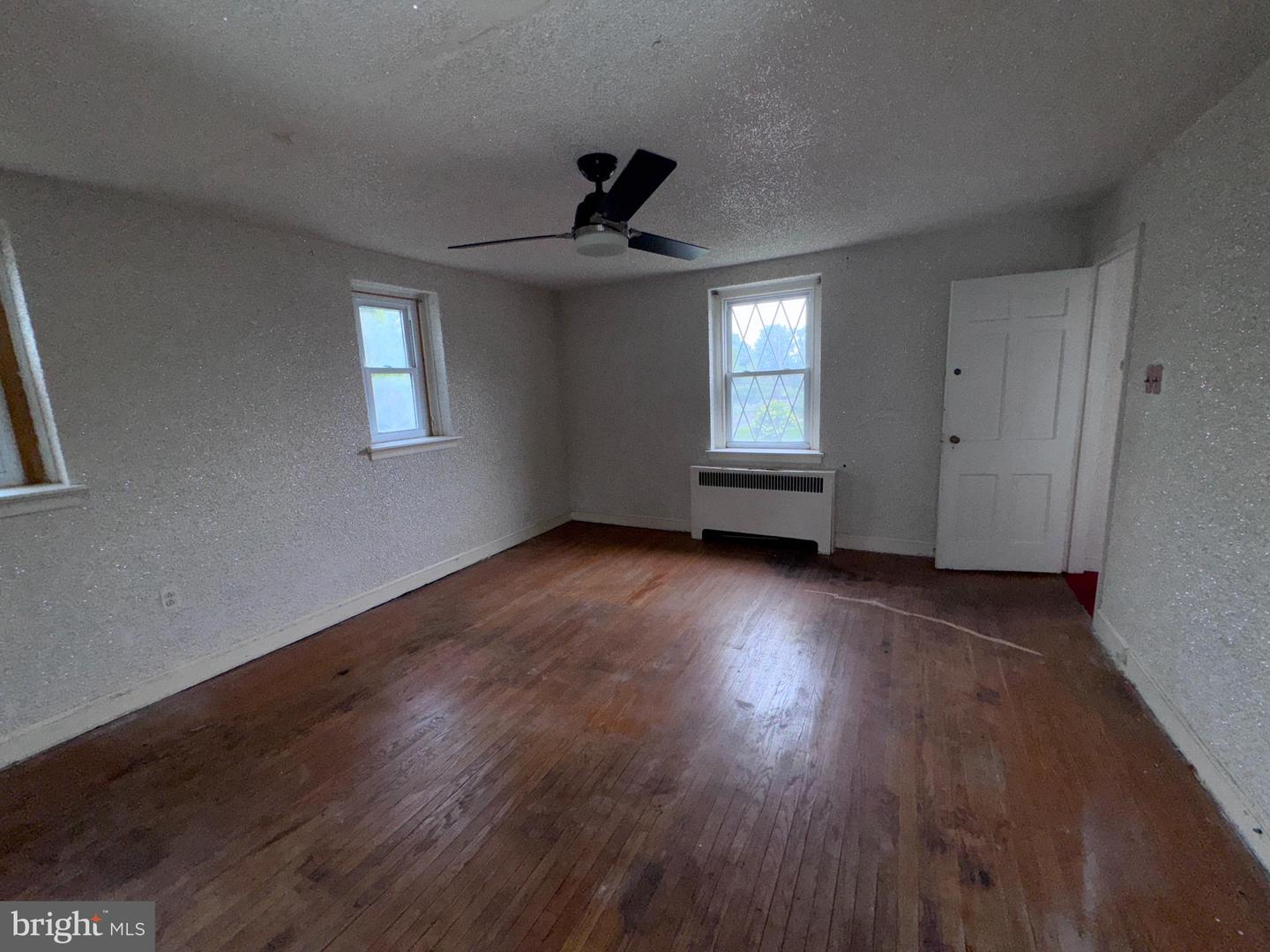 145 Landover Rd Property Photo 15