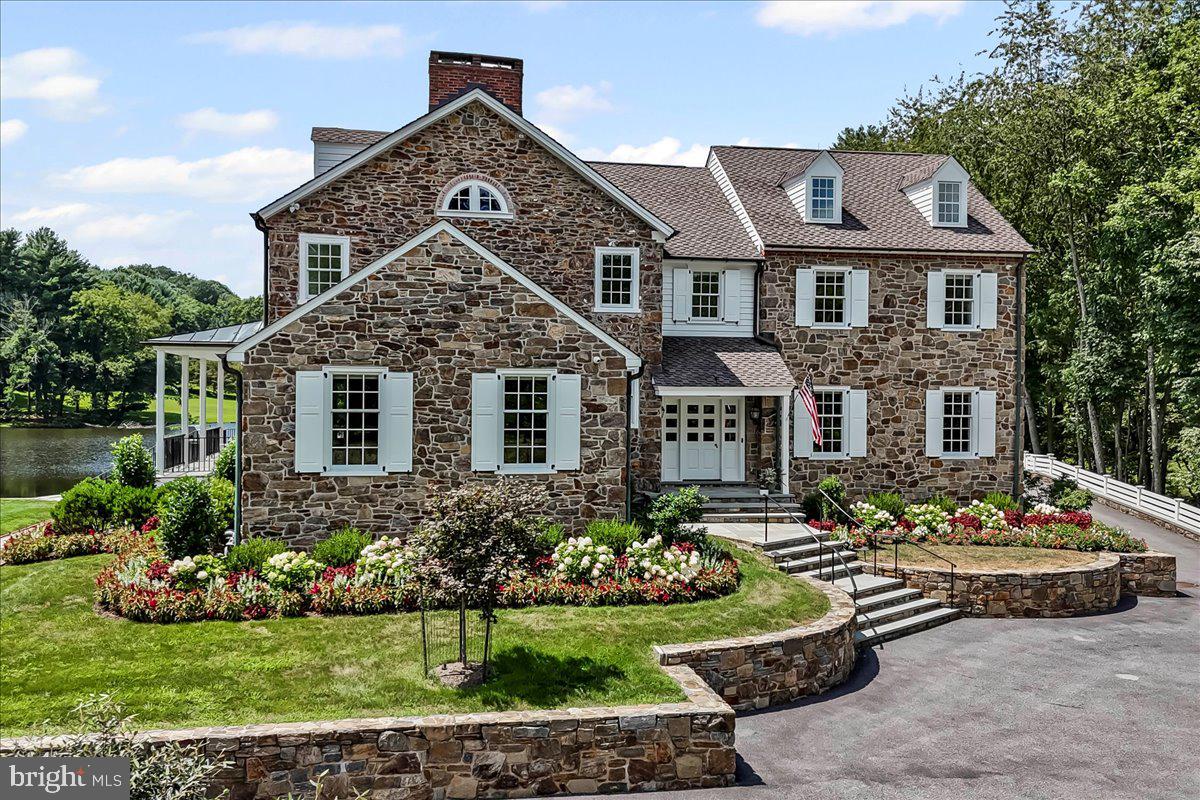 80 HEYBURN RD