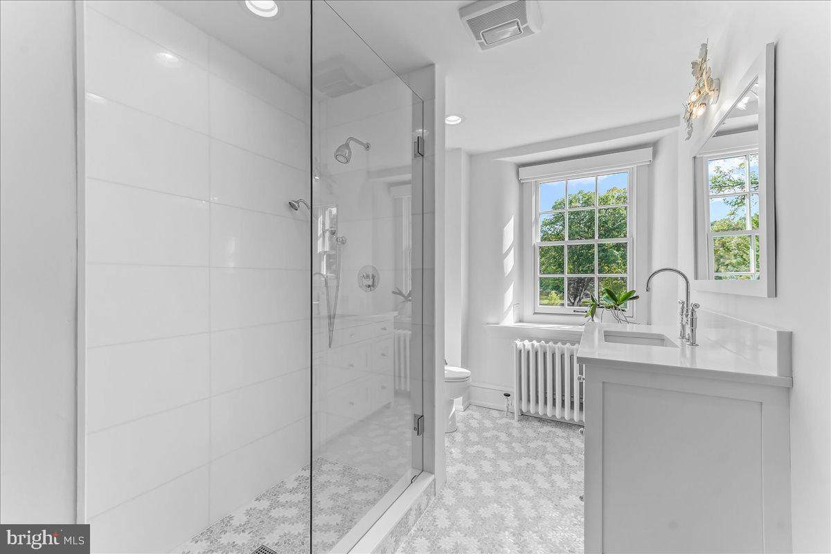 80 Heyburn Rd Property Photo 59