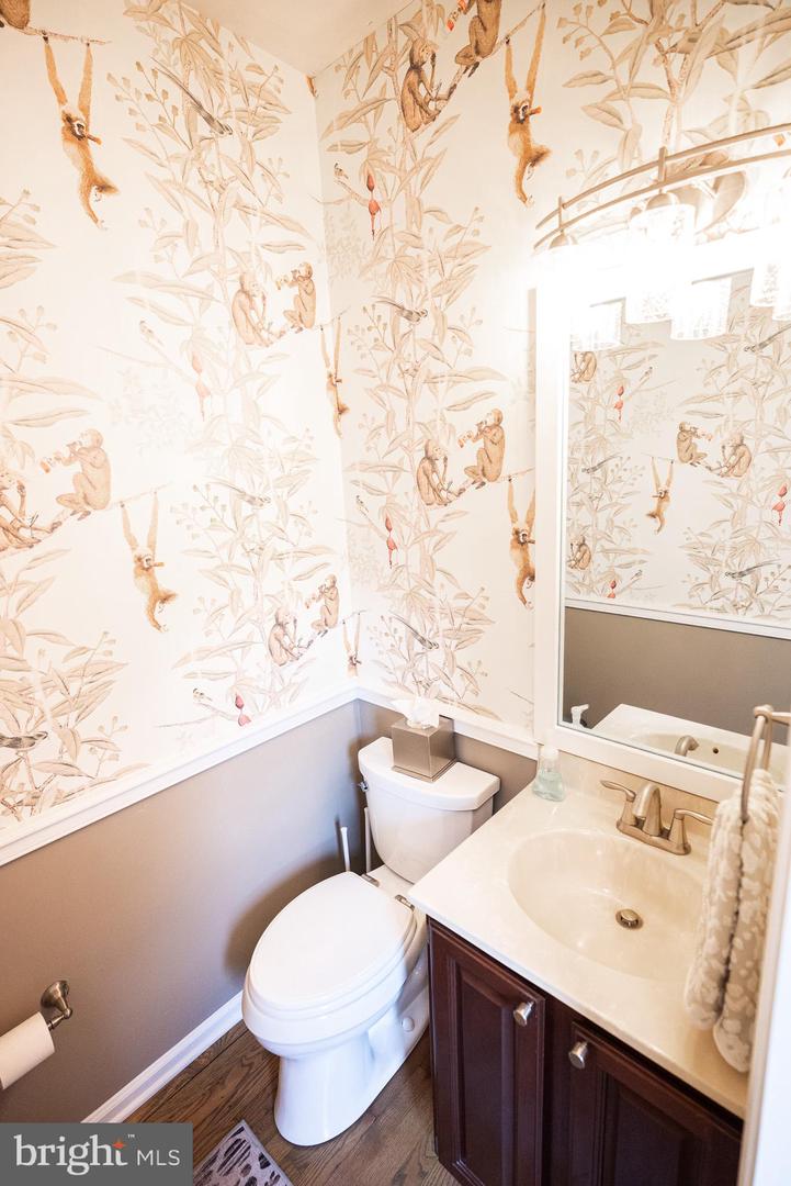 429 Wooded Way Property Photo 8
