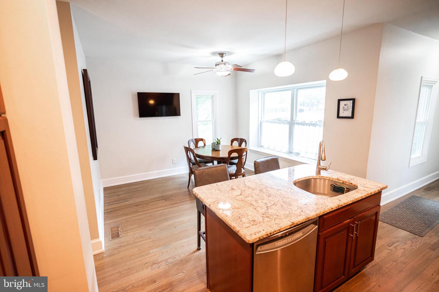 429 Wooded Way Property Photo 16