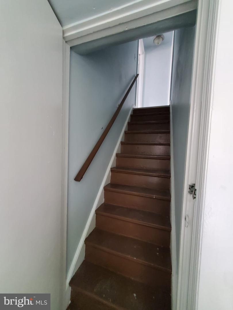 209 S 5th St Property Photo 14