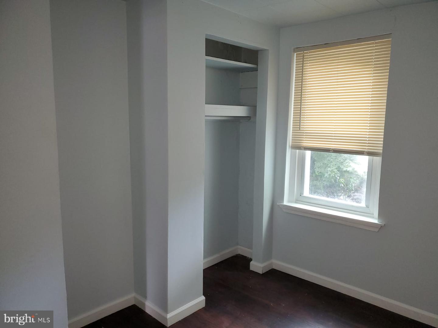 209 S 5th St Property Photo 20