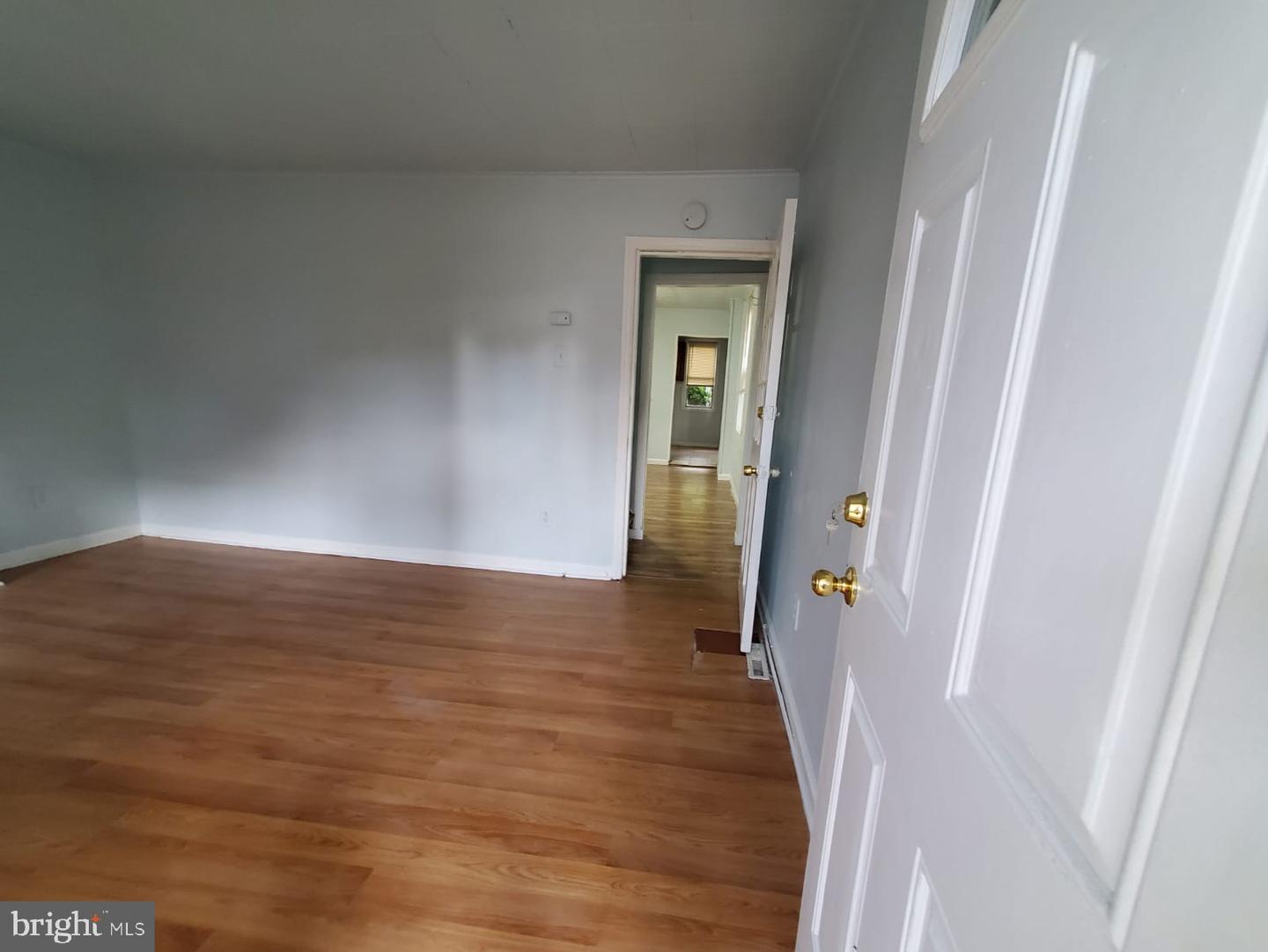 209 S 5th St Property Photo 24