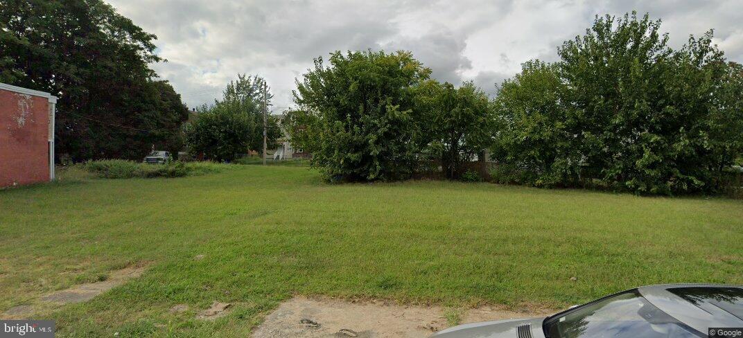 710 W 6th St Property Photo 3