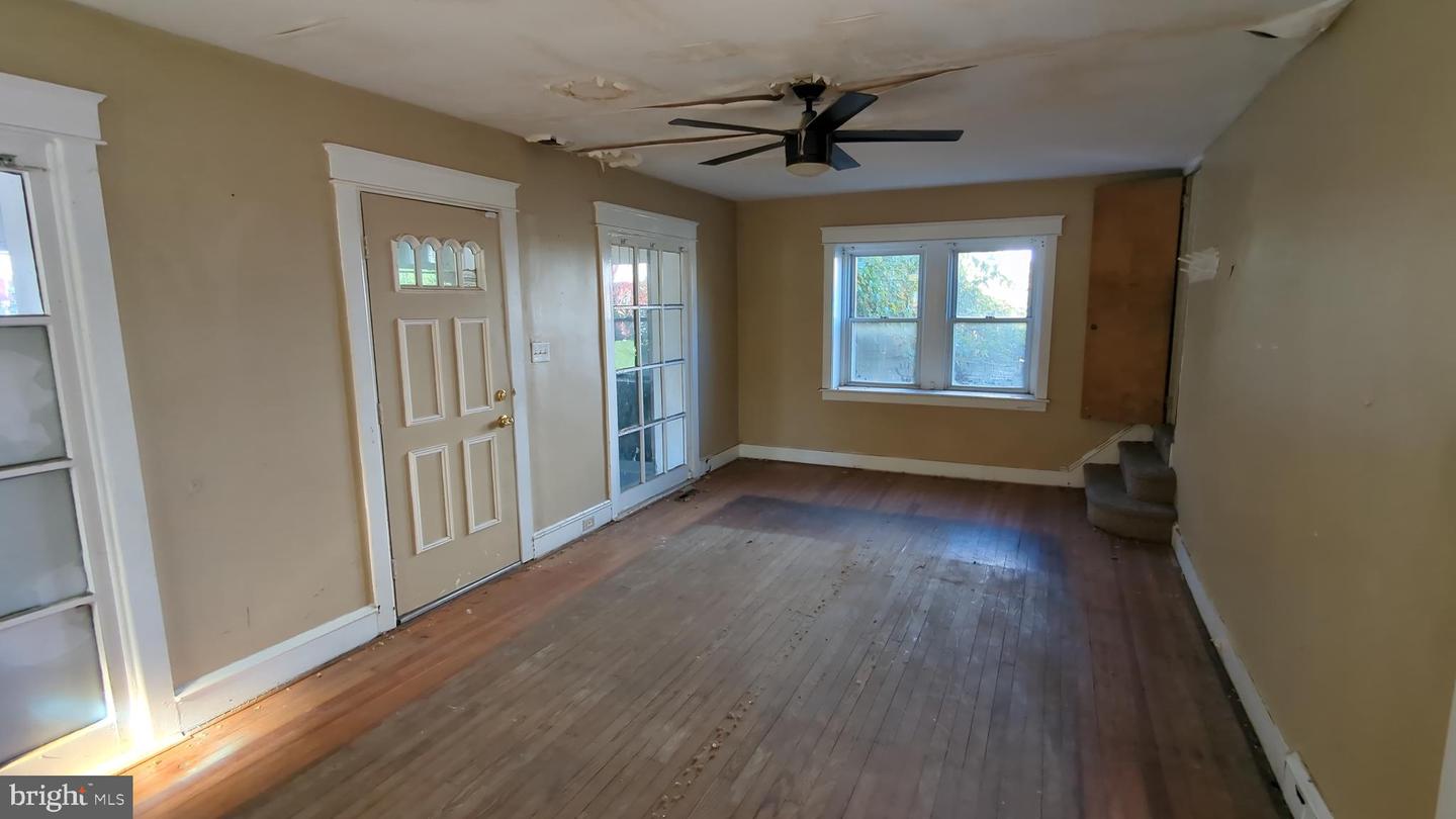 323 S Chester Pike Property Photo 17