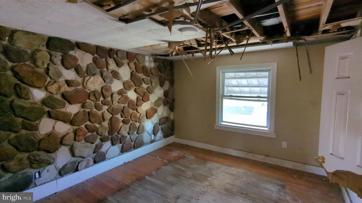 323 S Chester Pike Property Photo 20