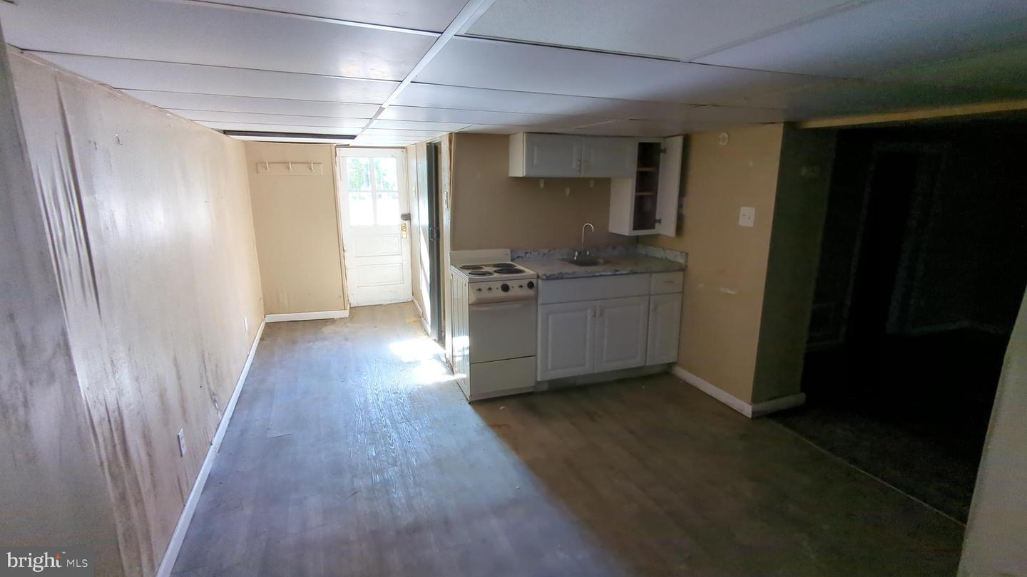 323 S Chester Pike Property Photo 27