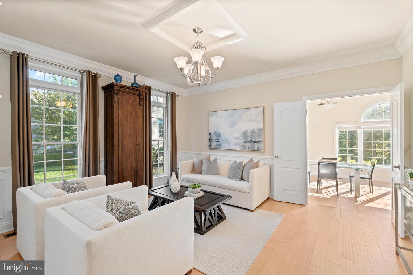 3917 Woodland Dr Property Photo 7