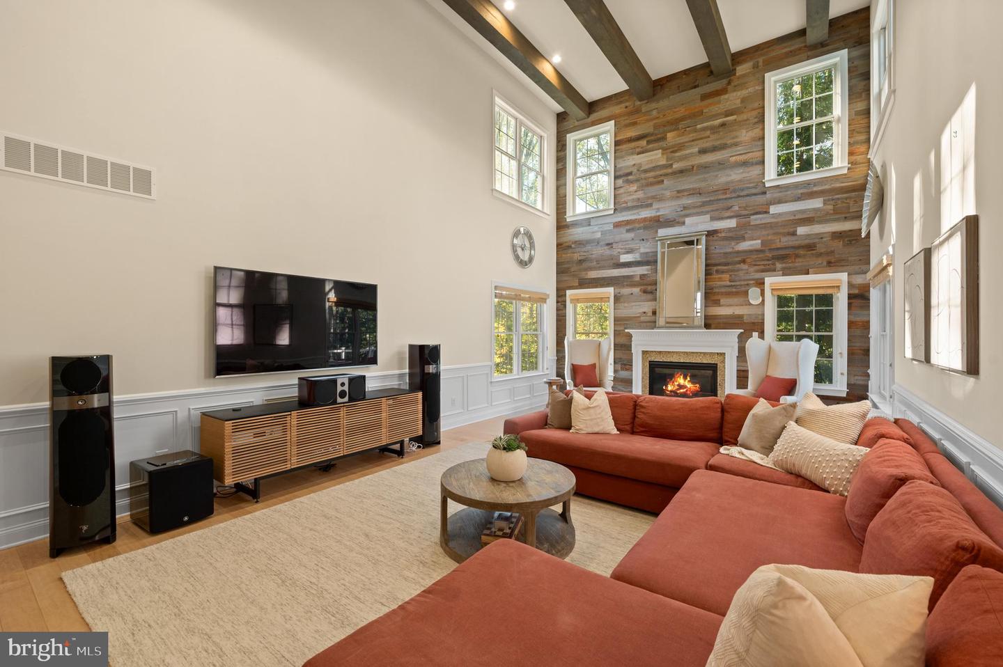 3917 Woodland Dr Property Photo 13