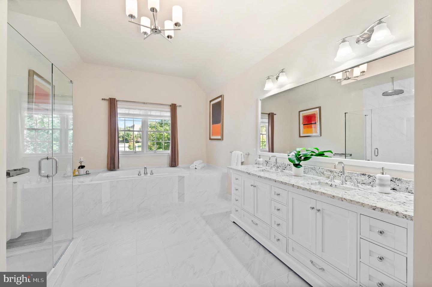 3917 Woodland Dr Property Photo 37