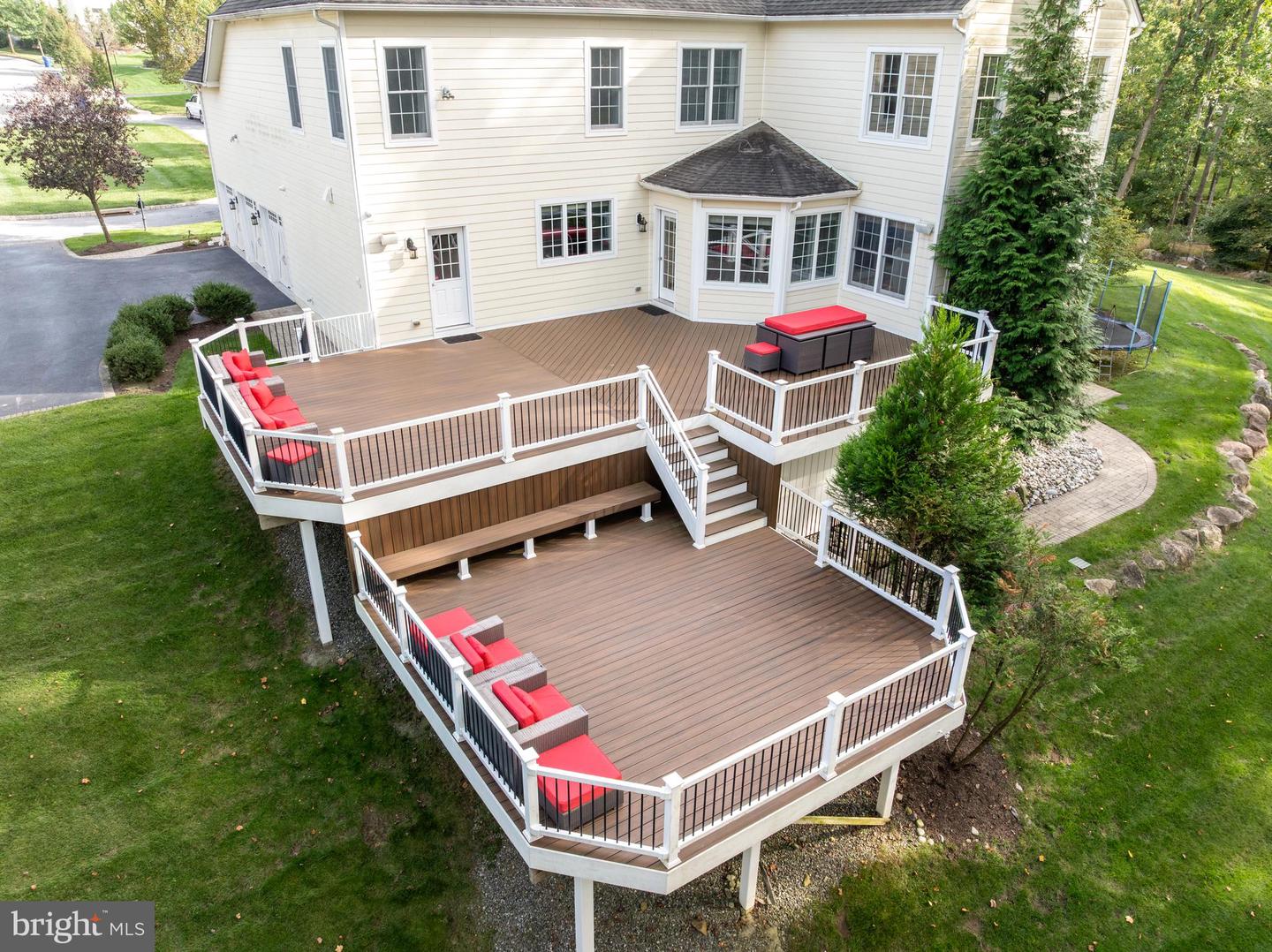 3917 Woodland Dr Property Photo 76