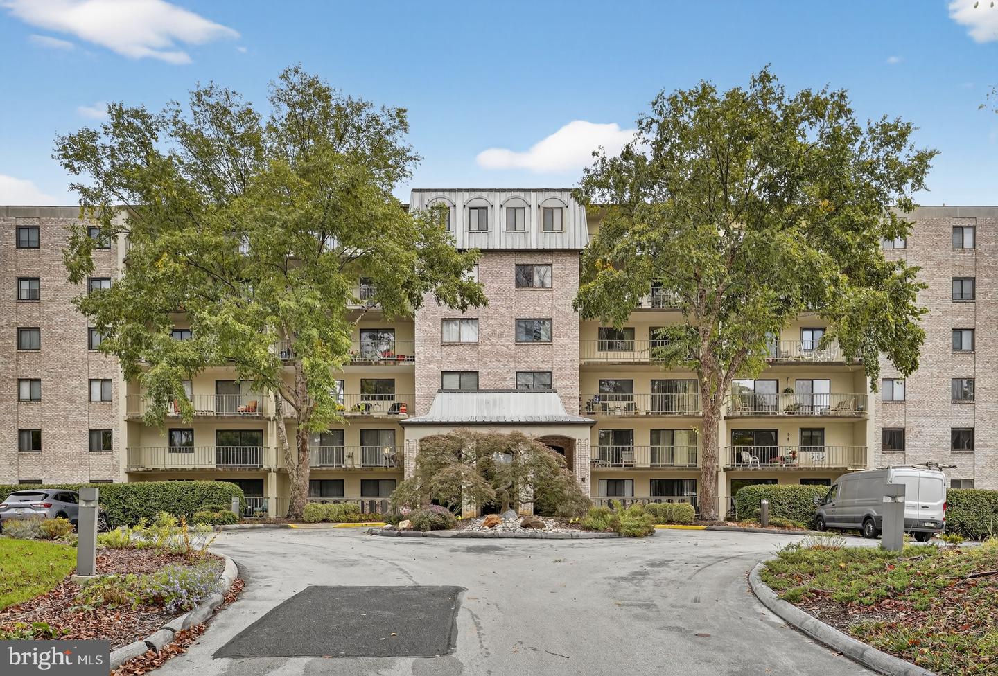 1000 PUTNAM BLVD #205 Property Photo 1