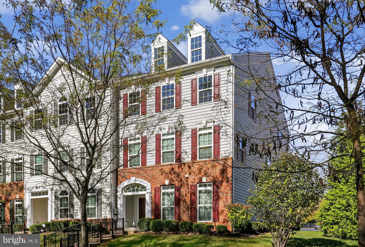 36 EAGLE LN #18 Property Photo 1