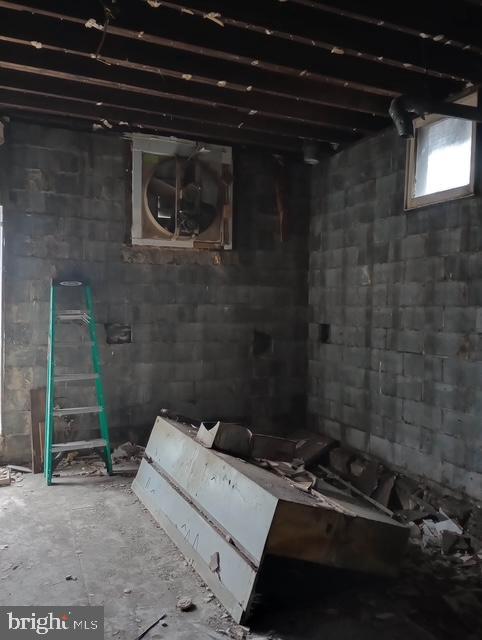 308 Market St Property Photo 2
