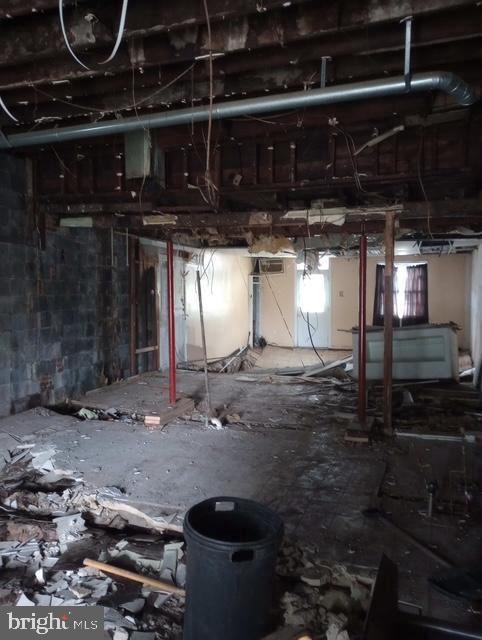 308 Market St Property Photo 5