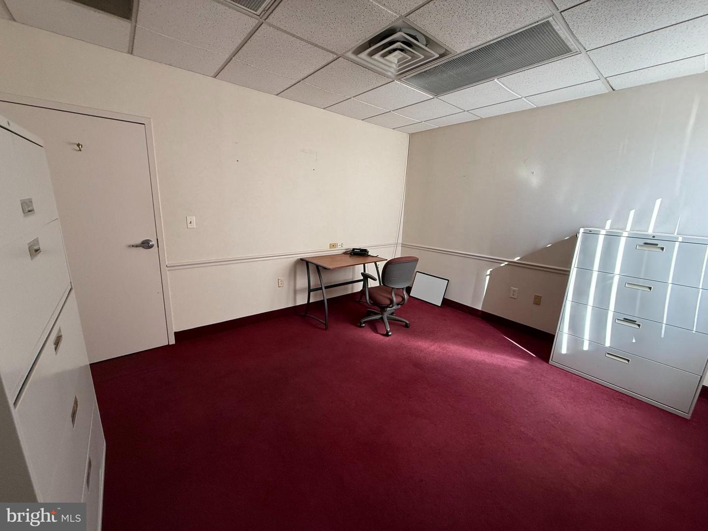 1254 W Chester Pike #206b Property Photo 2